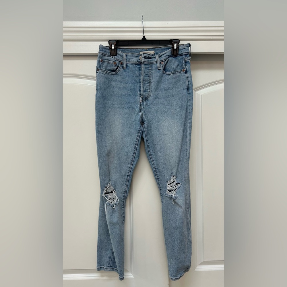 Levi Wedgie Straight Jeans